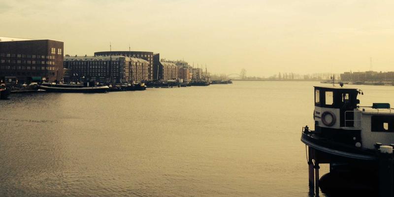 生物伦理与科技伦理视角下的深度伪造危机：从个人名誉到国际关系的多维防御